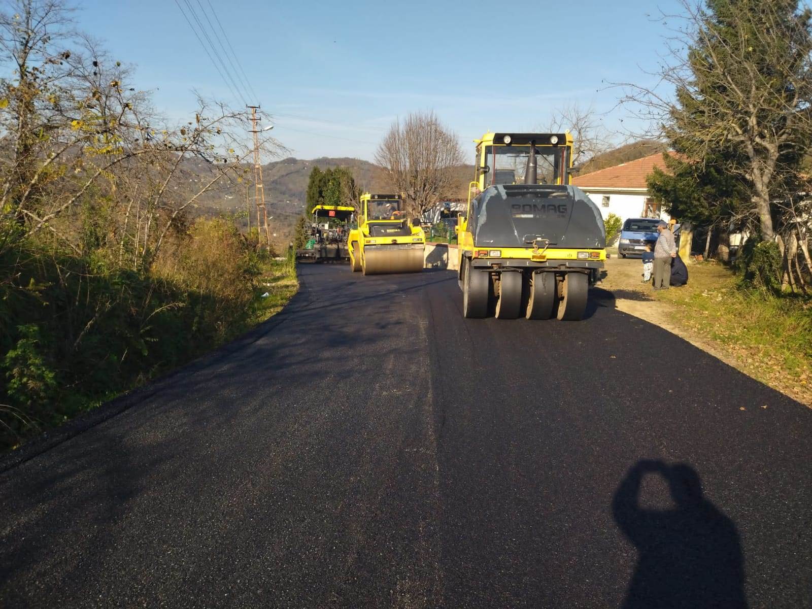ALTINORDU’NUN MAHALLE YOLLARI ASFALTA ÇIKIYOR